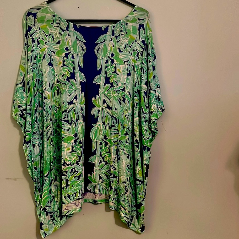 Lily Pulitzer small/medium shirt